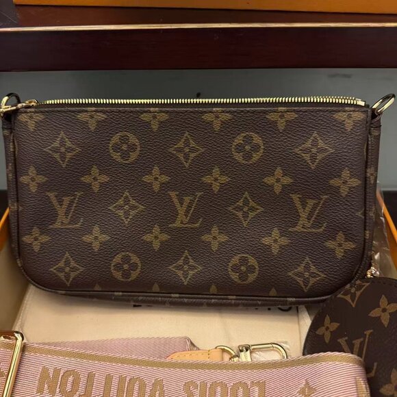 Louis Vuitton Neverfull MM crafted in Monogram canvas with genuine cowhide leath - Picture 3 of 6